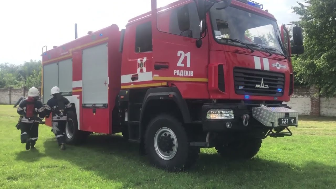 4 ДПРЗ Гасіння пожежі на поверхах та горищах  робота ствола пробійника та шуруповерта