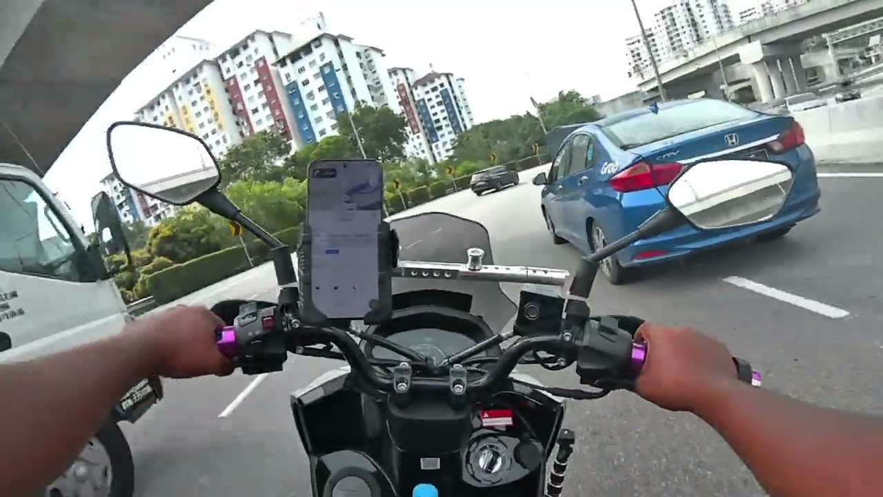 Bebel Motor - NAGA WARNA BARU?