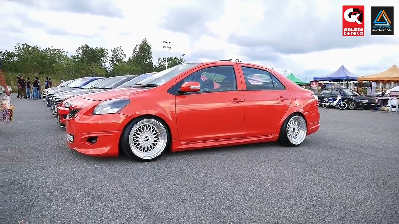Toyota Vios Orange with 10jj Wheels - Koi Stance 2017.