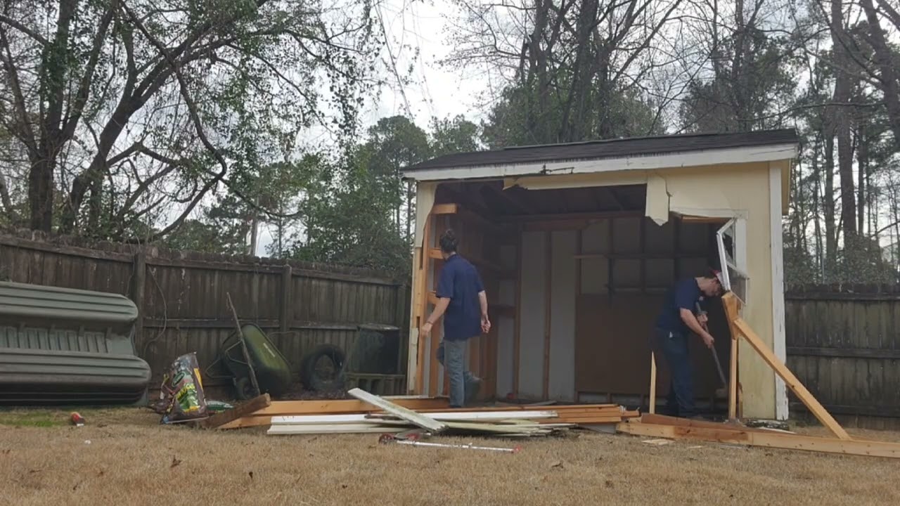 Demolition Contractor Evans GA | Backyard Shed Removal Start | Junk In The Box