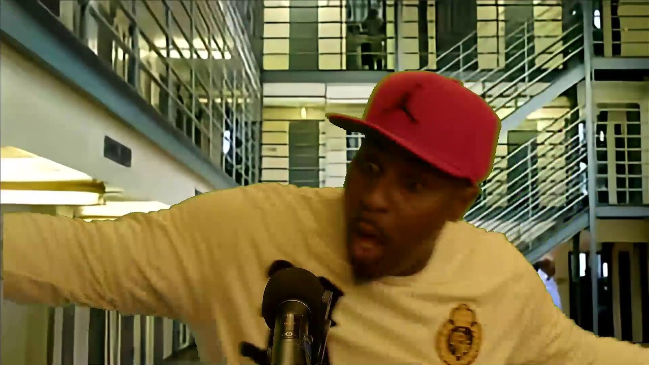 PRISON LIVE STORE OPEN MAGS CRAZY BLEN AND TRAVIS BYSTANDERS