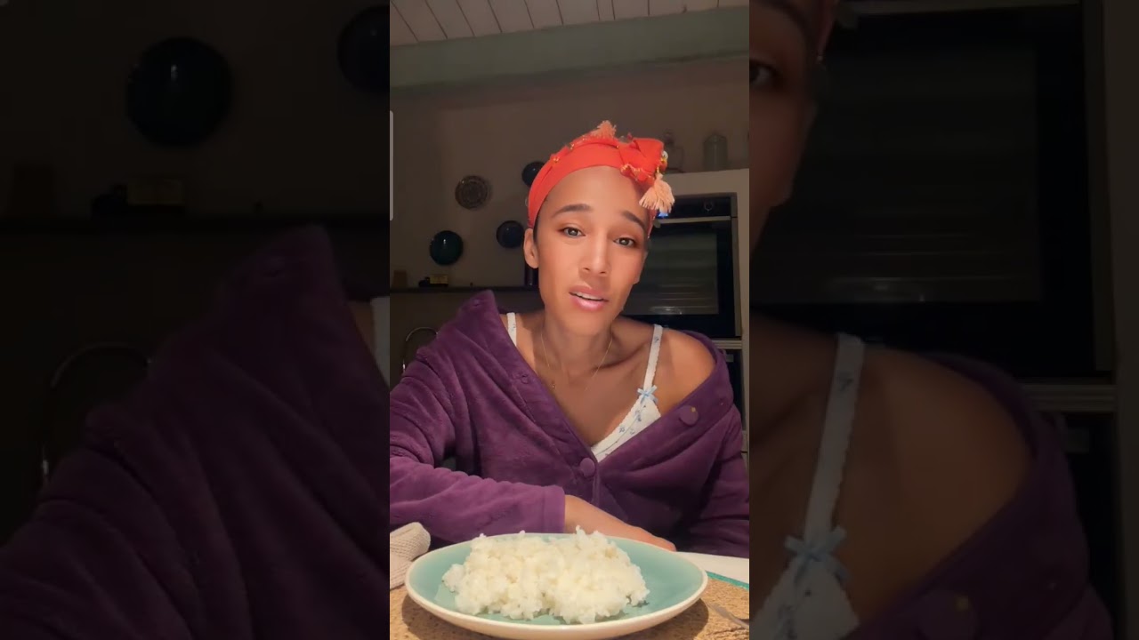 مون بيبي دموغ ما كيهضرش معايا قالي كنبغيه غير على فلوسو 💰 بغيت شي حل باش نتاصلحو 😭