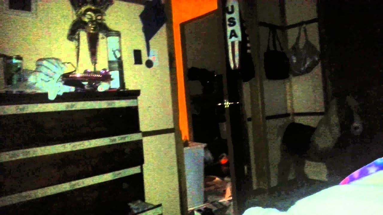 Door opening in bedroom investigation