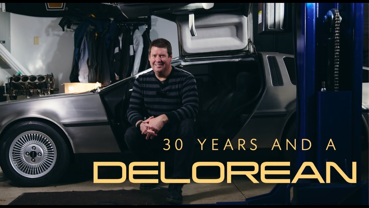 30 лет. Один ДеЛореан.