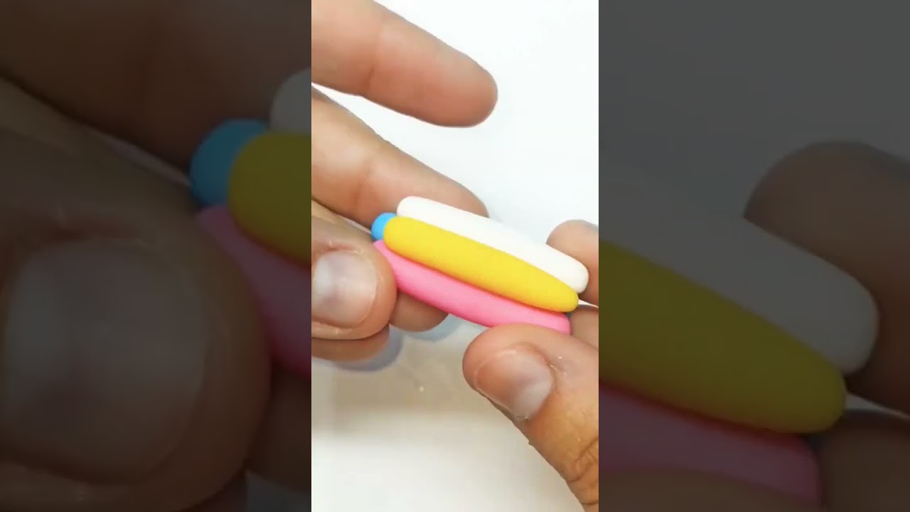 Olha oque eu fiz com essas 4 cores de massinha 🤏🤤😱