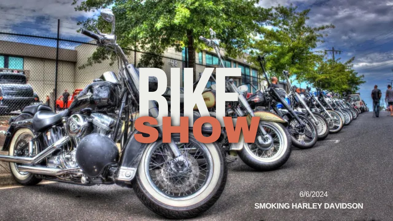 Smoking Harley Davidson Bike Show