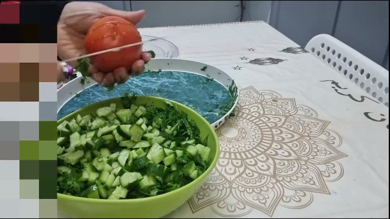 فديو جميل بأنواع من الاكلات والحلى المفيدة