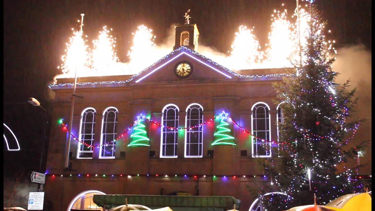 Melksham Lights Up For Christmas 2012