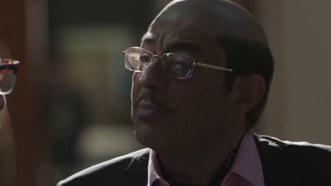عتاب عيسي لصديق علي اللي عمله من وراه