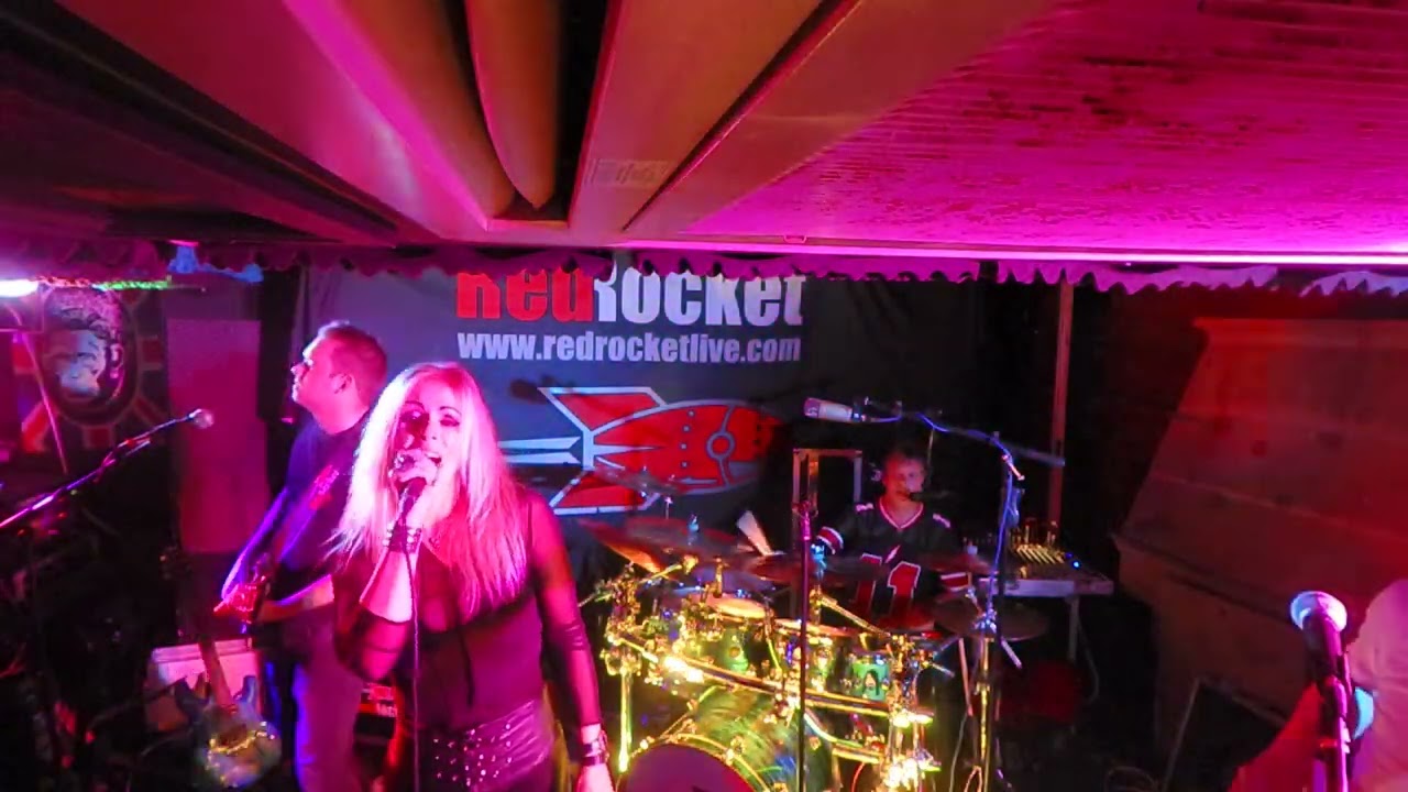 Somebody Told Me Redrocket cover @  London Stone Nov 22