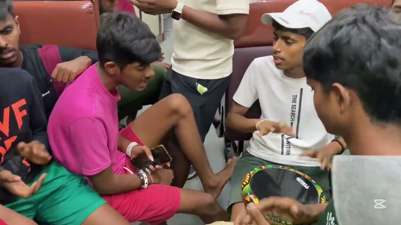 බදුලු කෝච්චියෙ සින්දු කියලා. සුපිරි ෆන් එකක් දැම්මා |මල්ලිලා දෙන්නනම් වැඩ්ඩො දෙන්නෙක් එකෙන්ම 🩷