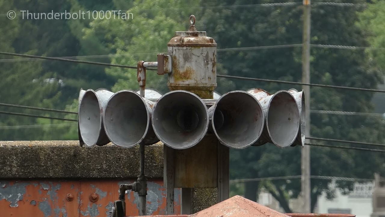 Federal Signal STH-10 Siren | Noon Blast | Galena, IL | 6/4/24