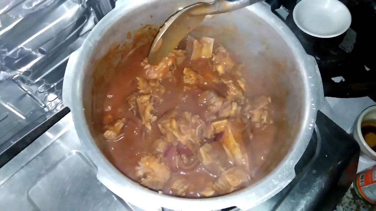 Kalderetang Baka / Beef Kaldereta || Mama Macky Version