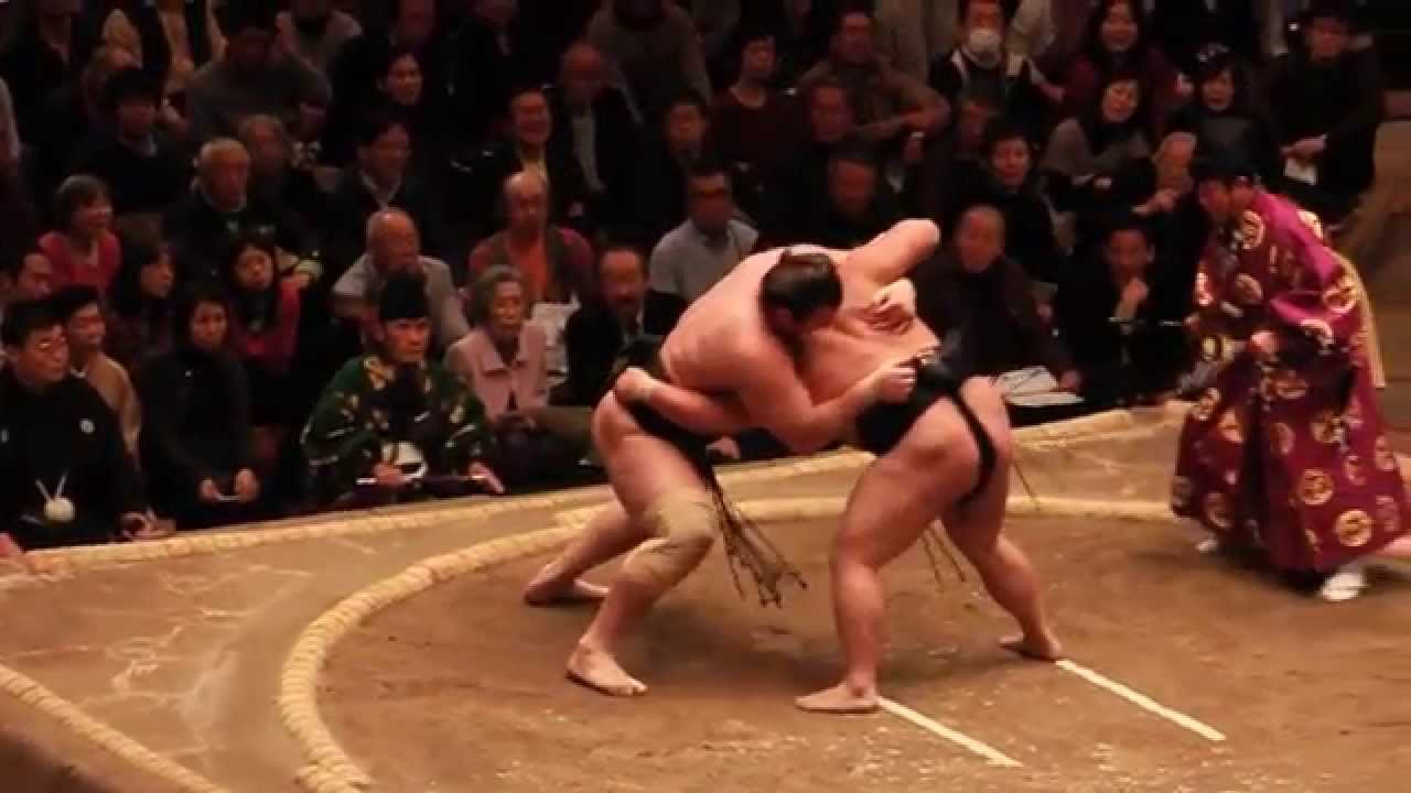 Super Slow-Mo Sumo - TheJetCoaster.com