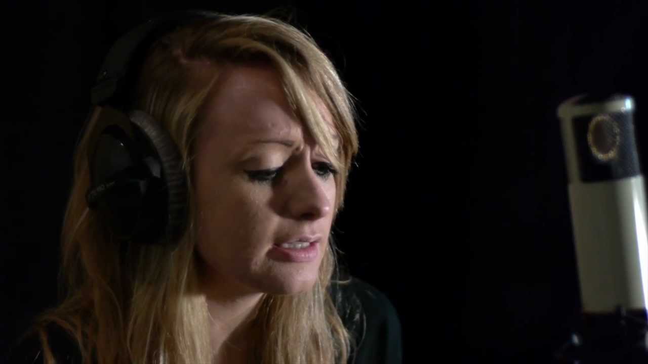 Fiona Macleod - Don't You Worry Child (OFFICIAL COVER)