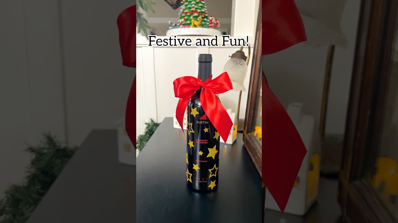 Easy and delightful way to decorate a wine bottle for gifting! #giftideas #gifting #wine #christmas