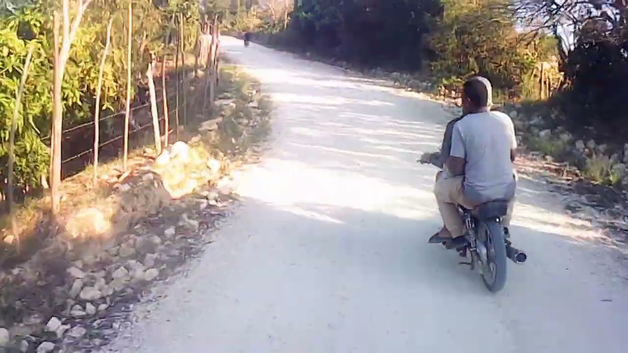 aventura , carretera río partido salcedo
