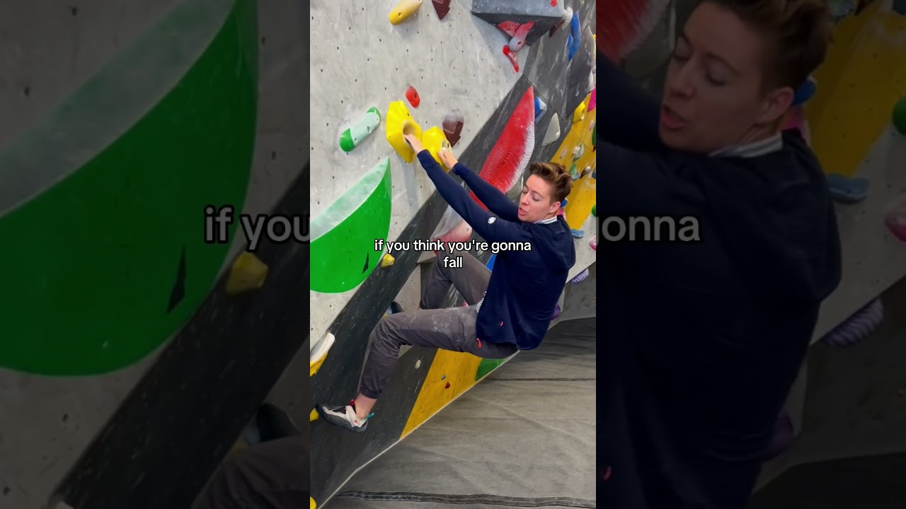 Как безопасно упасть на скалодроме (настолько, насколько это возможно) #скалолазание