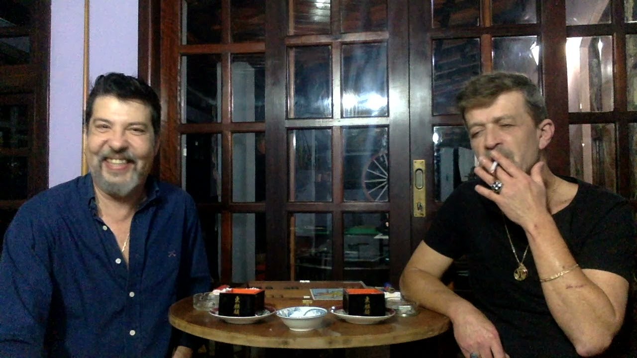 CAVALEIRO DE PAUS - A hora de partir