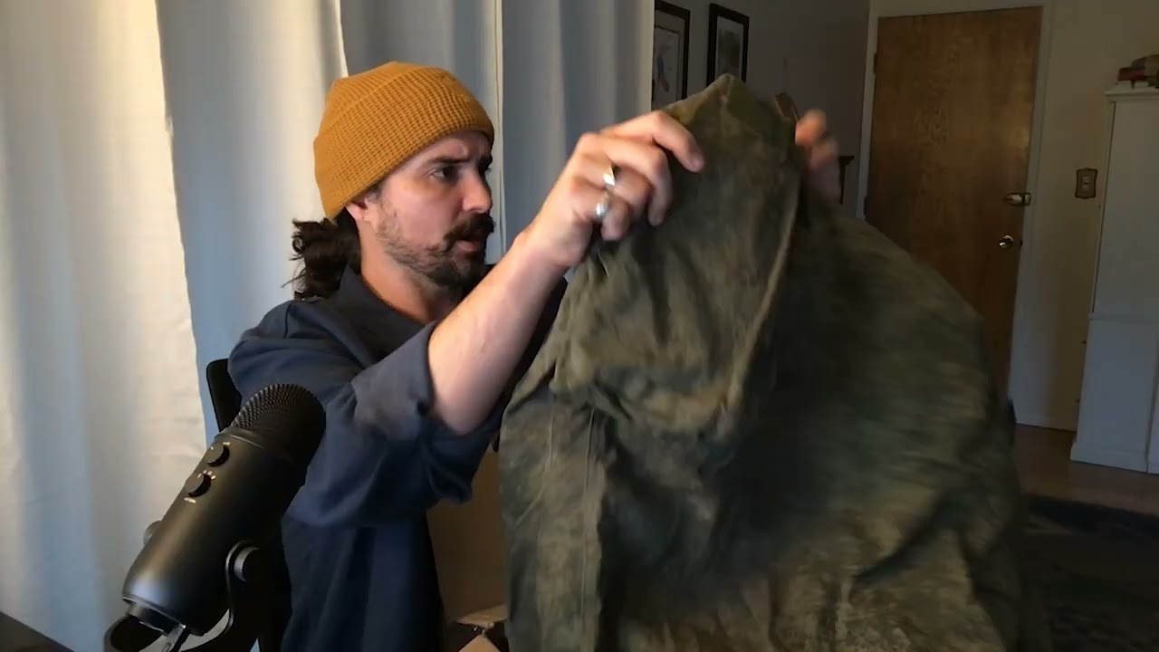 Unboxing Ukrainian Package of Captured Russian Gear
