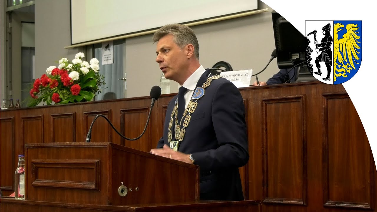 Prezydent Mariusz Wołosz i radni Rady Miejskiej zaprzysiężeni