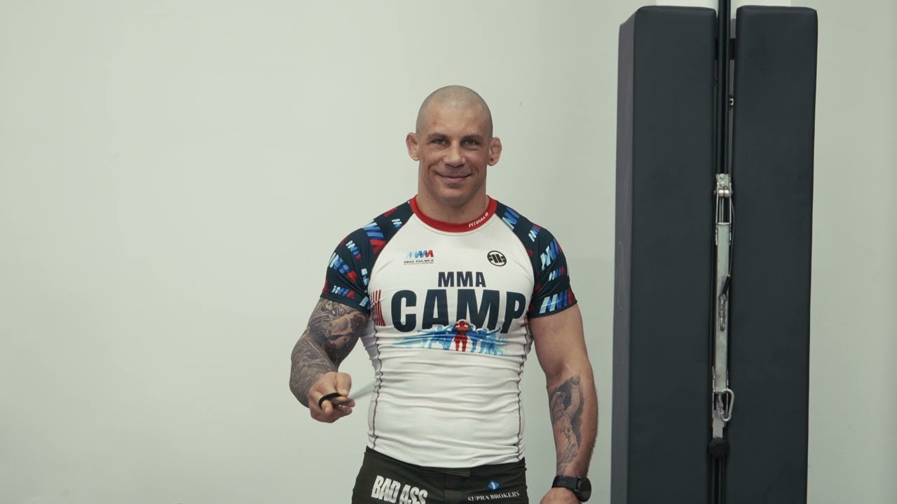 Trening z Damianem Janikowskim na obozie MMA