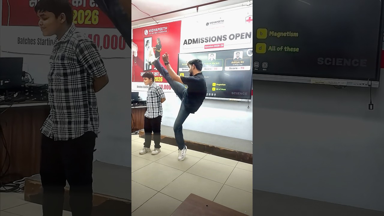 Yeh kya ho gya 😱😱 #pwshorts #funny #class8