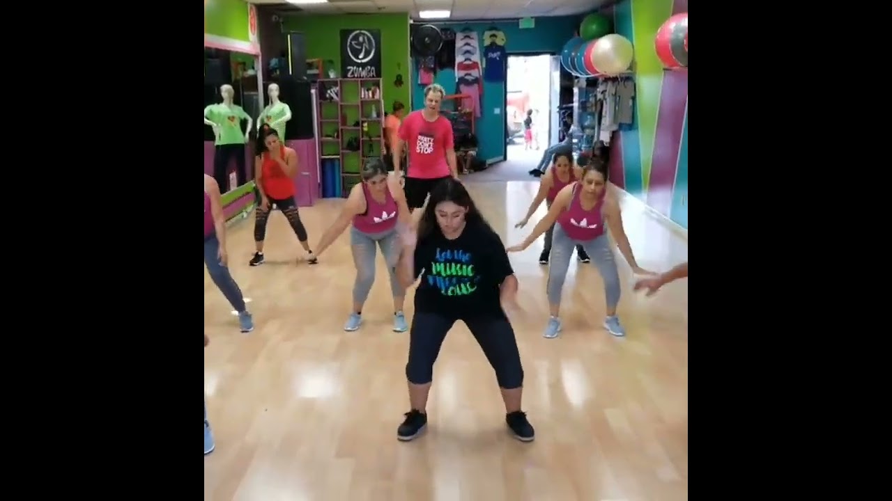 PIMP 50Cents version Cumbia - Dj Henry 2011 // cardio workout