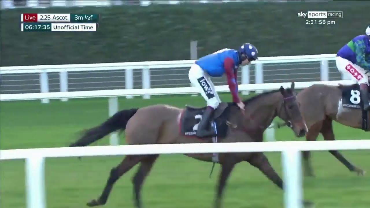 Paisley Park kicks in turbo for remarkable Long Walk win!