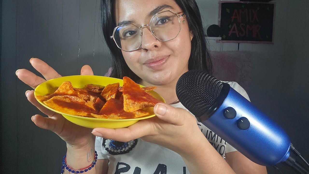 ASMR COMIENDO DORITOS CON SALSA 🔥