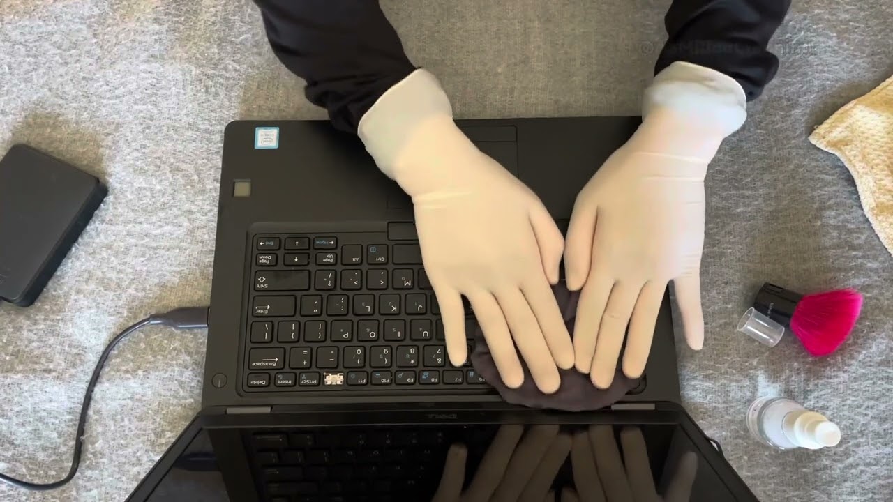ASMR laptop cleaning
