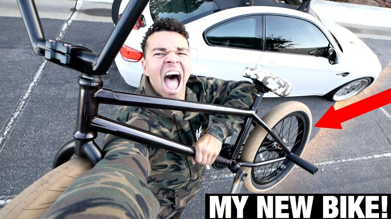 I GOT A BRAND NEW CAMO BMX BIKE!