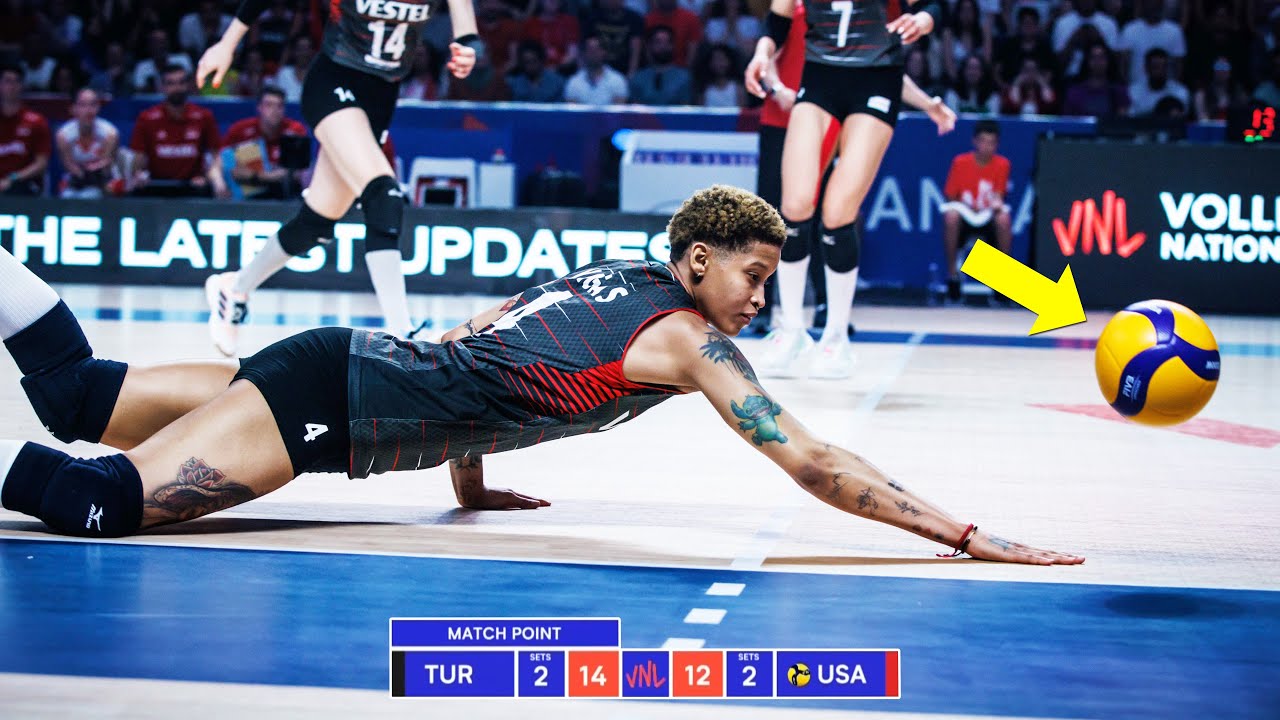 This is One of the Most Dramatic Sets in Women's Volleyball History !!!