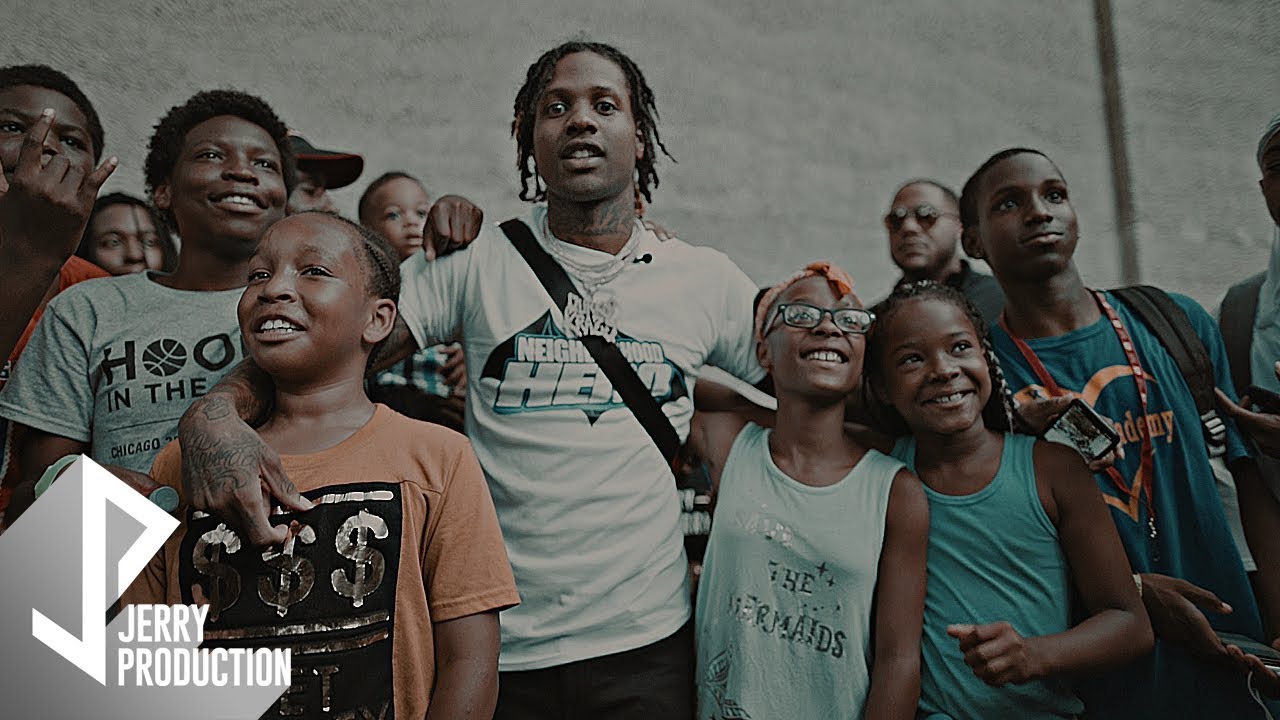 Lil Durk Visits Chicago and Gives Back to the Community (Shot by @JerryPHD) #NeighborhoodHero