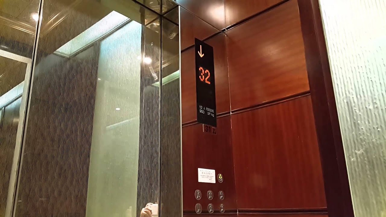 旺角柏景灣9座三菱高速升降機