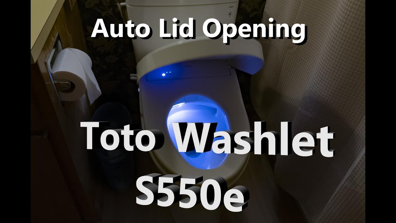 TOTO auto opening bidet lid
