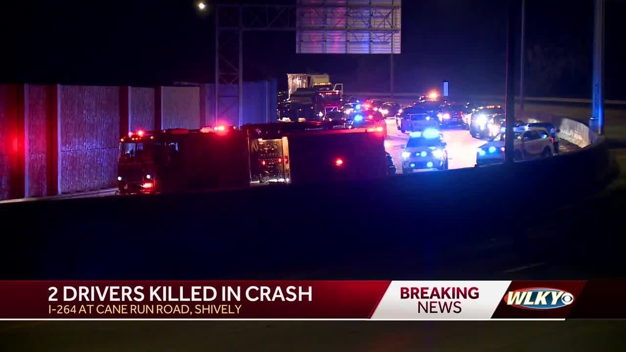 Police: 2 people killed in overnight collision on Watterson Expressway