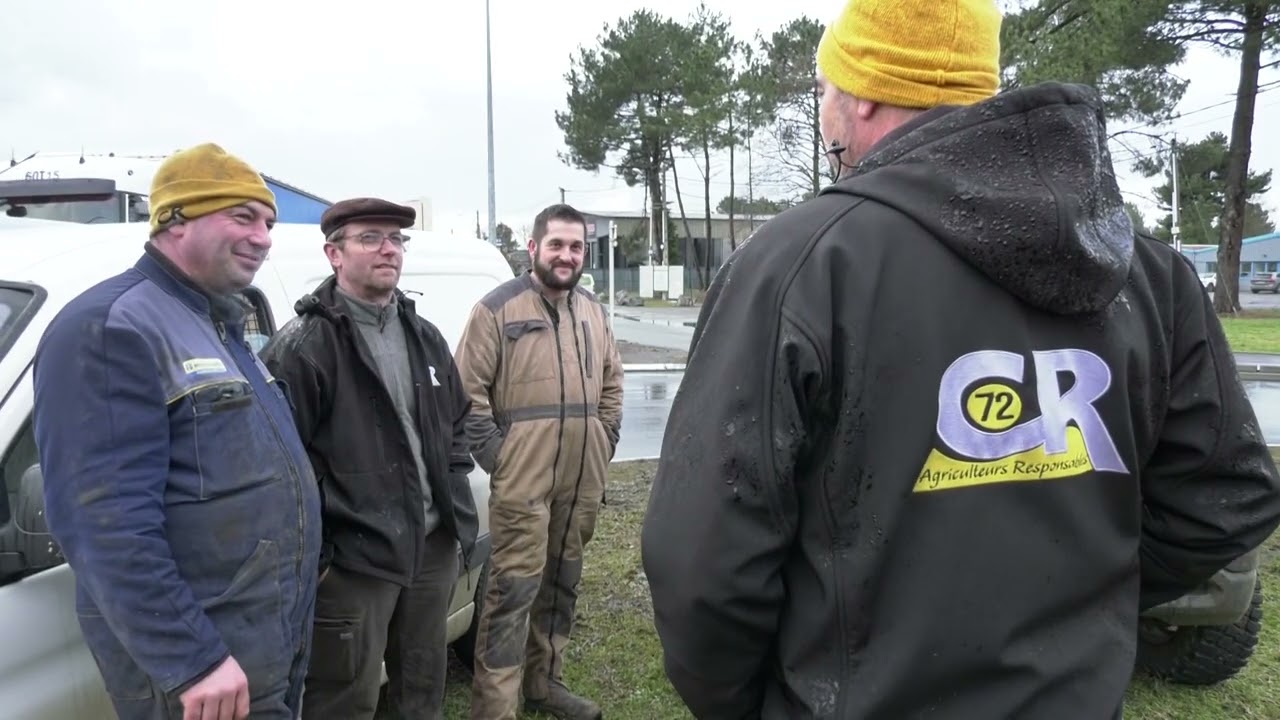 La Coordination rurale replante des sapins après la mobilisation de la semaine dernière