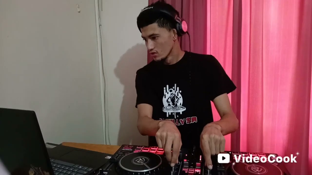 DJ Dilly S.A.{SEASON Vol.100 Gqom Mixs}2025