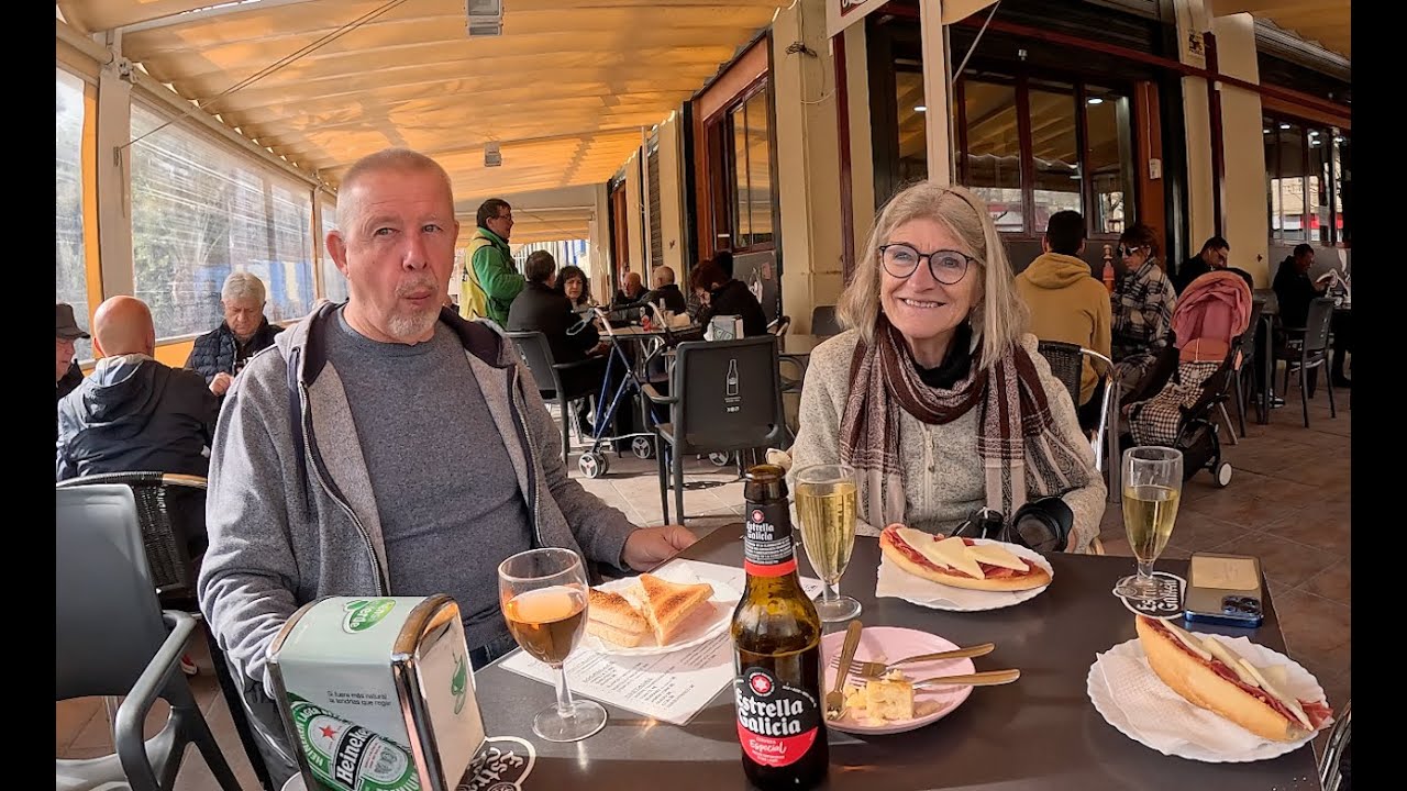 Crevillent lunchen 4 personen € 21,00 🤣 @2024#012