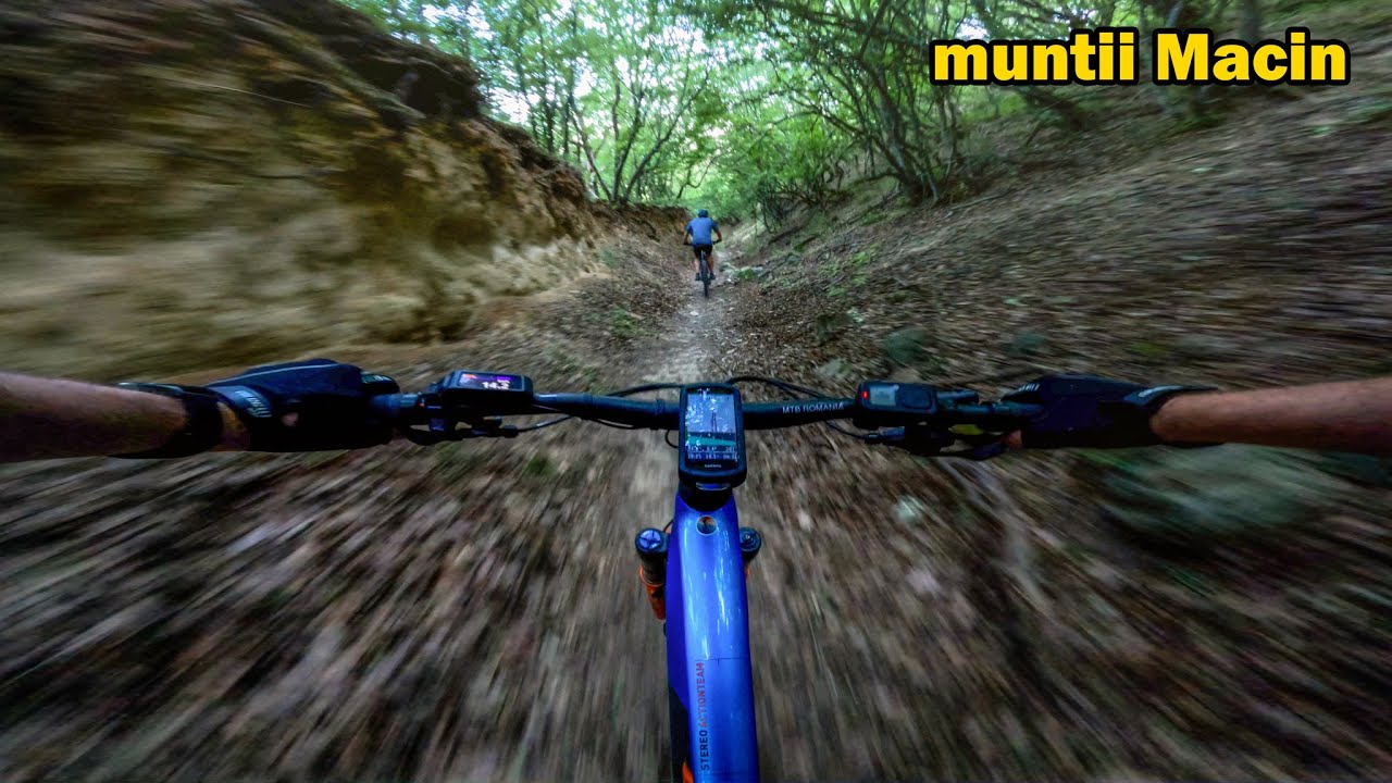 Coborâre Senzațională prin Vadul Sălbatic din Munții Măcin cu bicicleta