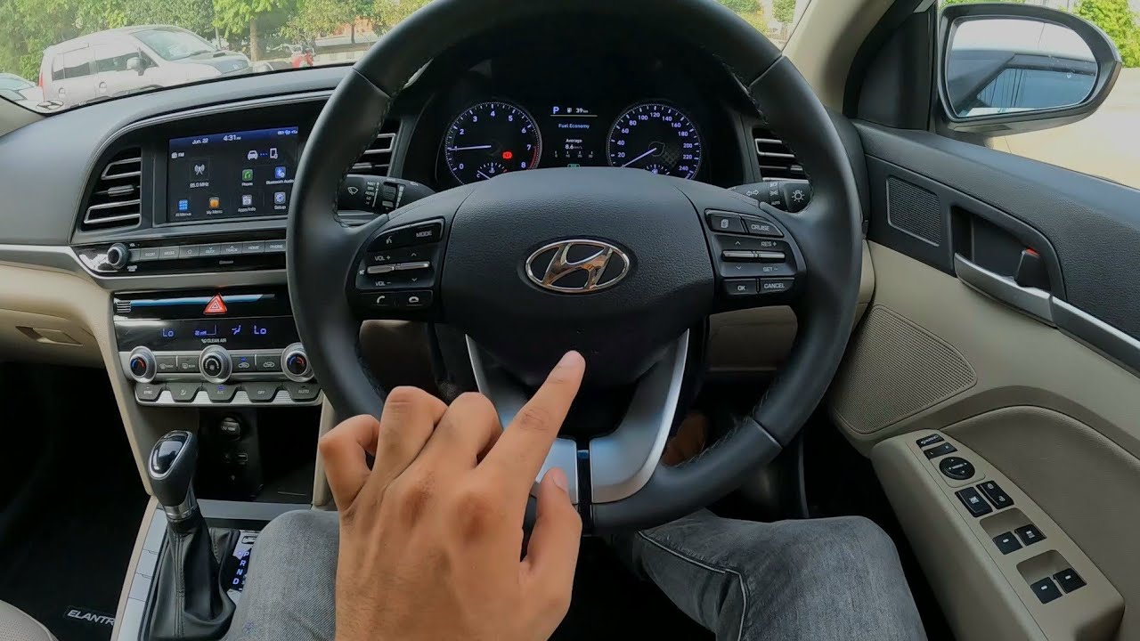 Hyundai Elantra GLS 2022 Detailed POV Review - Price in Pakistan - Specs & Features