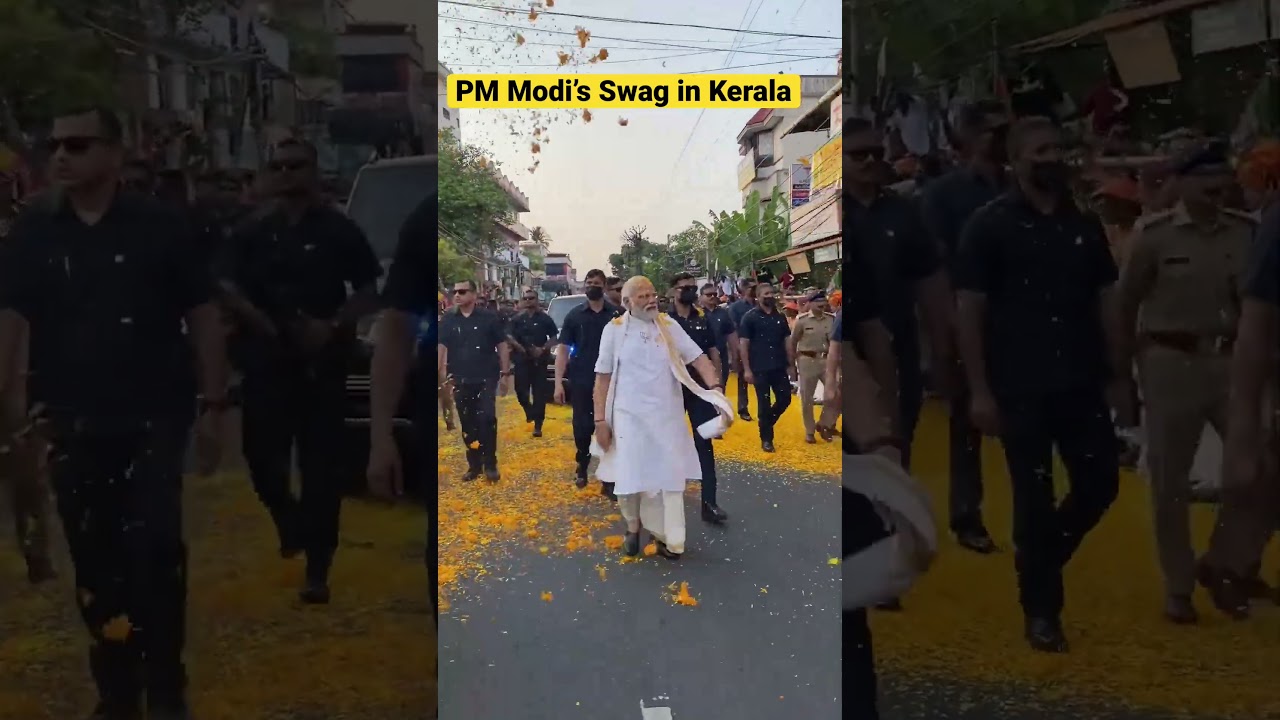 PM Modi&rsquo;s Swag in Kerala 😱😍✌️#narendramodi #modigovt #kerala #roadshow #thiruvananthapuram