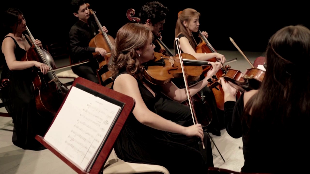 Turkish folk song   Uskudara giderken Katibim