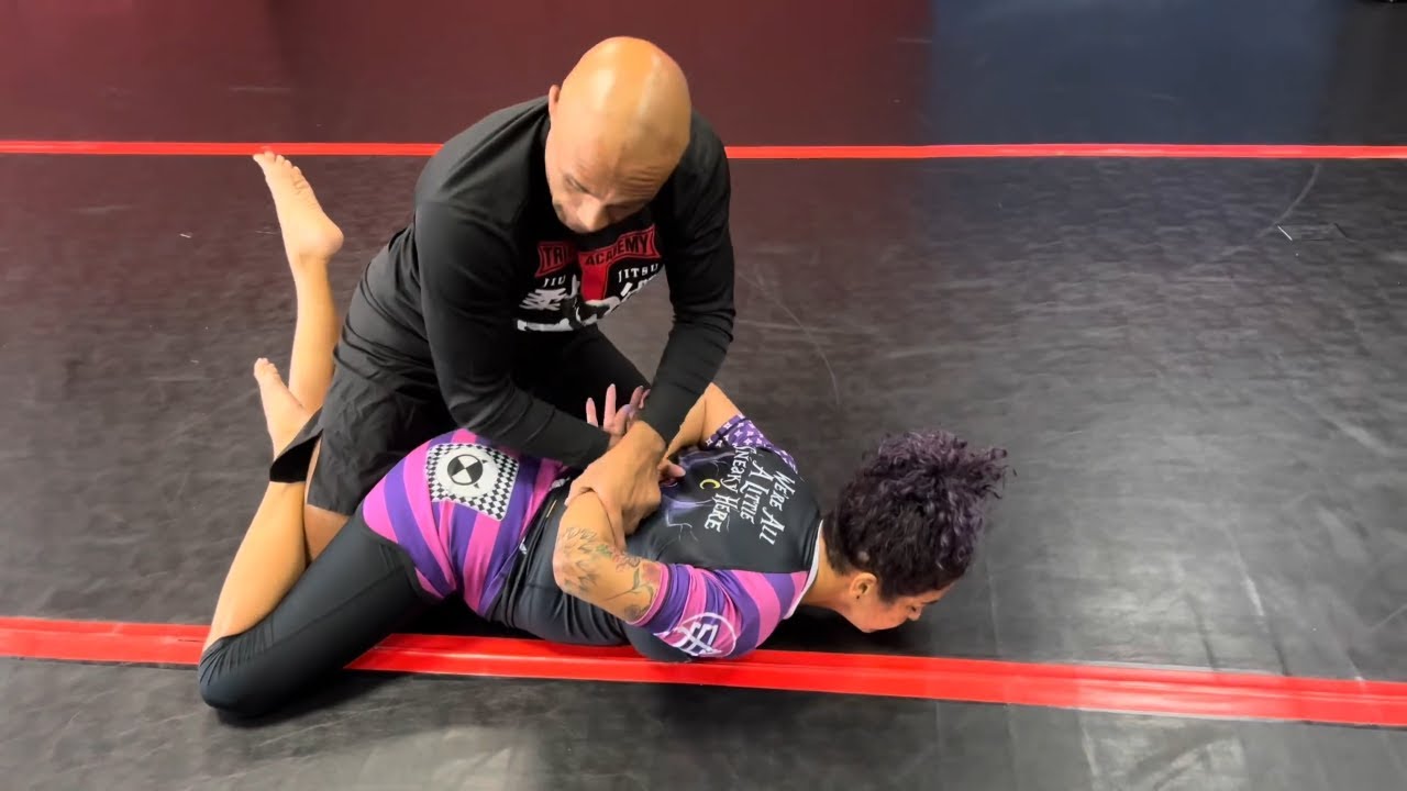 Police Technique: Arm Drag to Mounted Handcuffing
