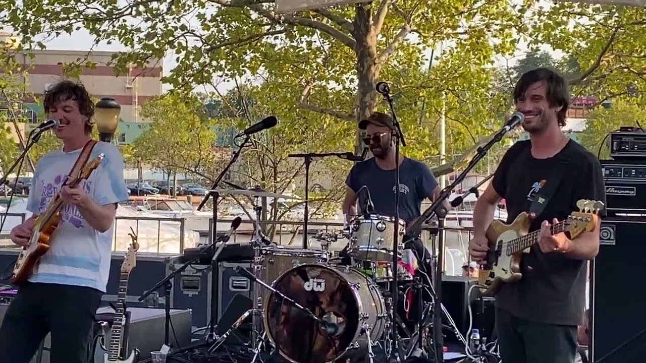 Houndmouth, “Miracle Mile,” (Xponential Musicfest, Camden,NJ, 9/17/22)