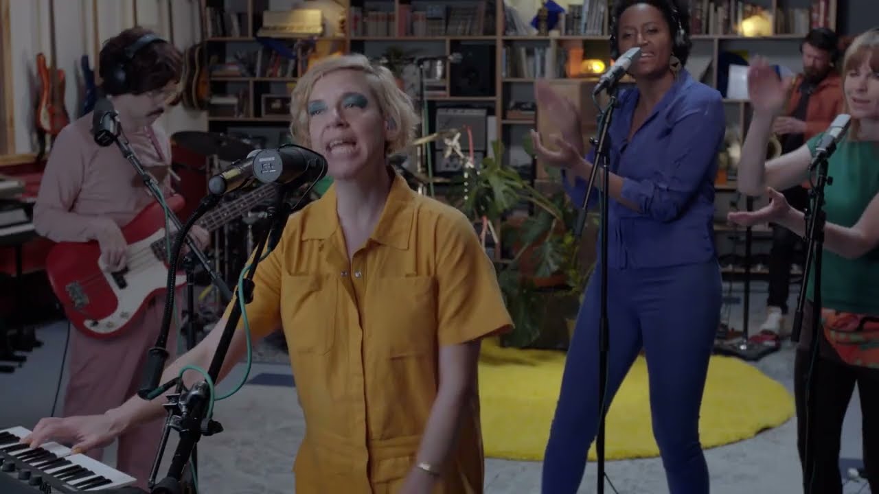 Tune-Yards - make it right (Live)