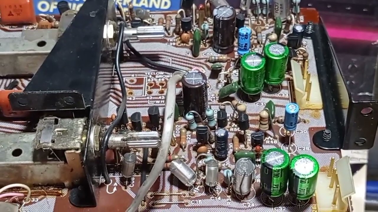 Sansui AU-517 717 comparación y reparación 3