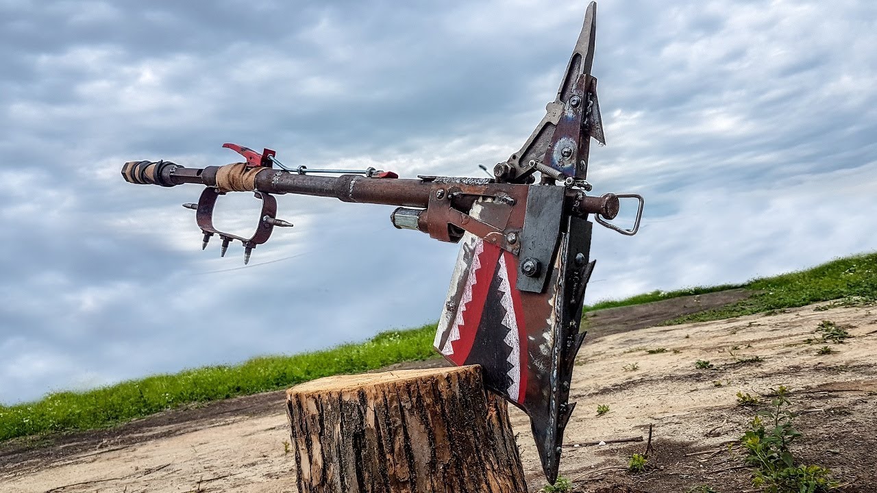 AXE FOR ZOMBIE APOCALYPSE how to make DIY