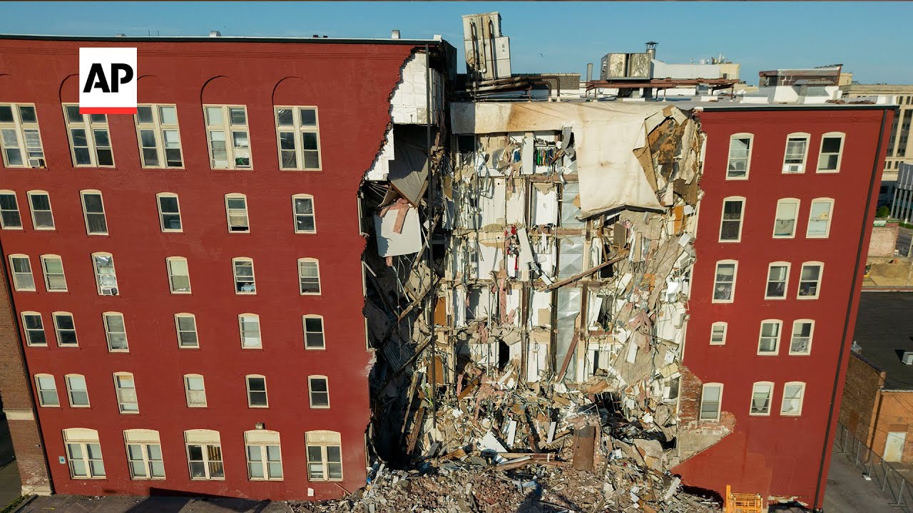 Police: 3 bodies recovered from Iowa building collapse